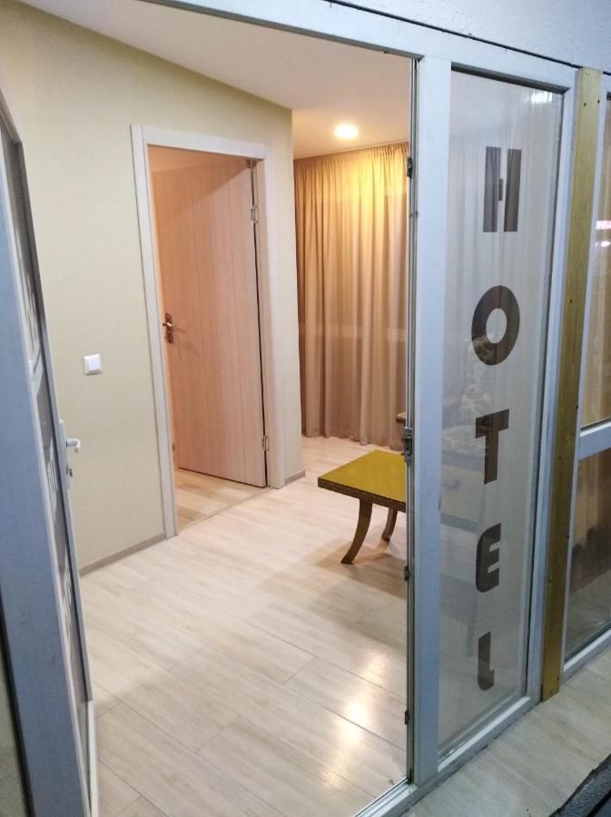 Отель The FIRST HOTEL Душети-5